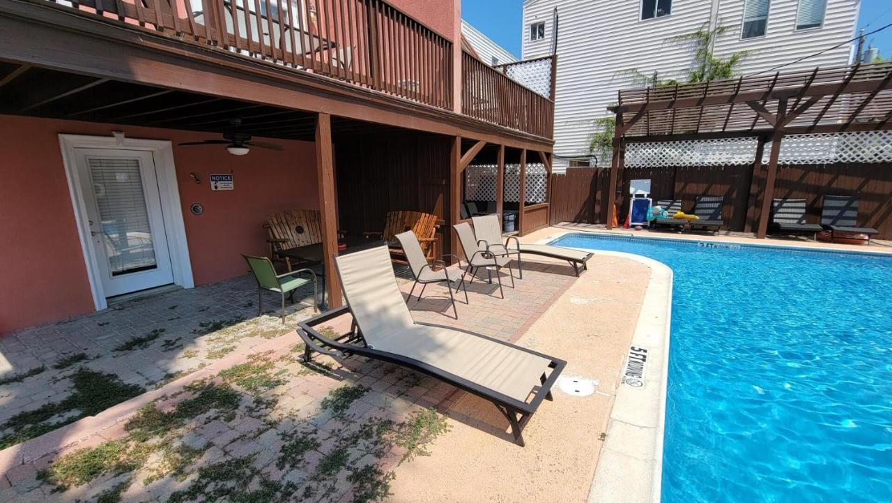 Cozy 2 Bedroom With Big Pool - Campeche Triplex Unit C Home 사우스 파드레 아일랜드 외부 사진